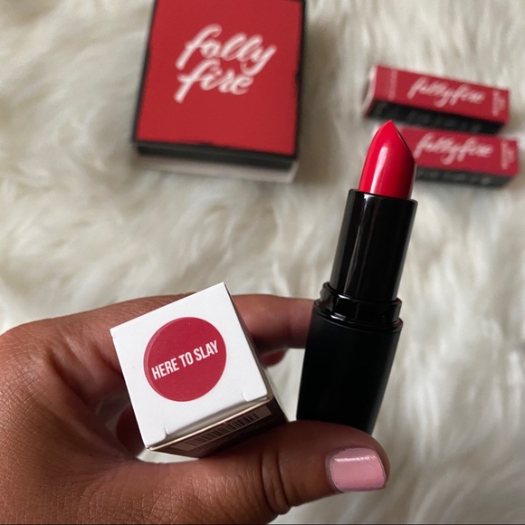 Folly Fire Lipstick Trio Set - Picture 4 of 5